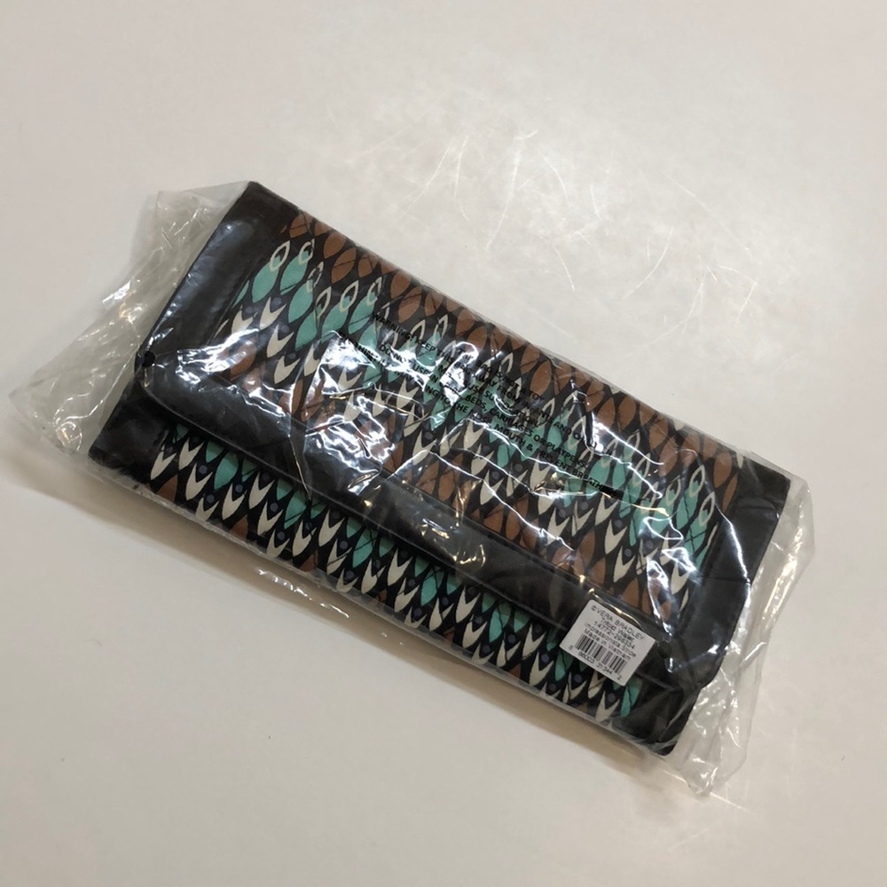 NWT Vera Bradley Trifold Wallet